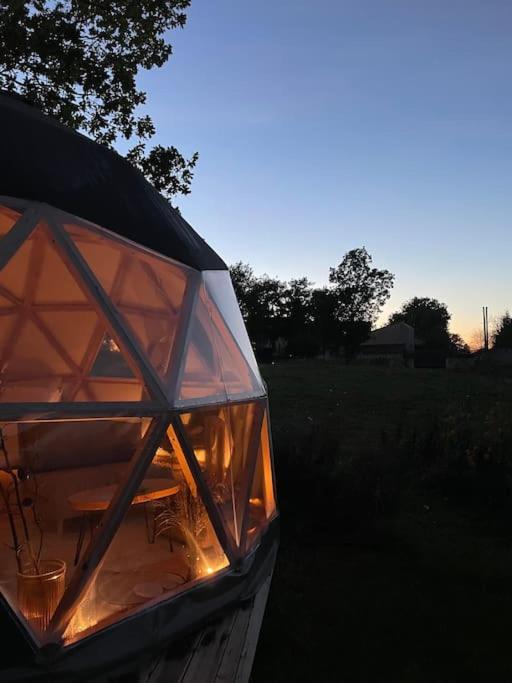Dome Insolite Cedre Jacuzzi Et Petits Dejeuners Inclus Lagraulet-du-Gers エクステリア 写真