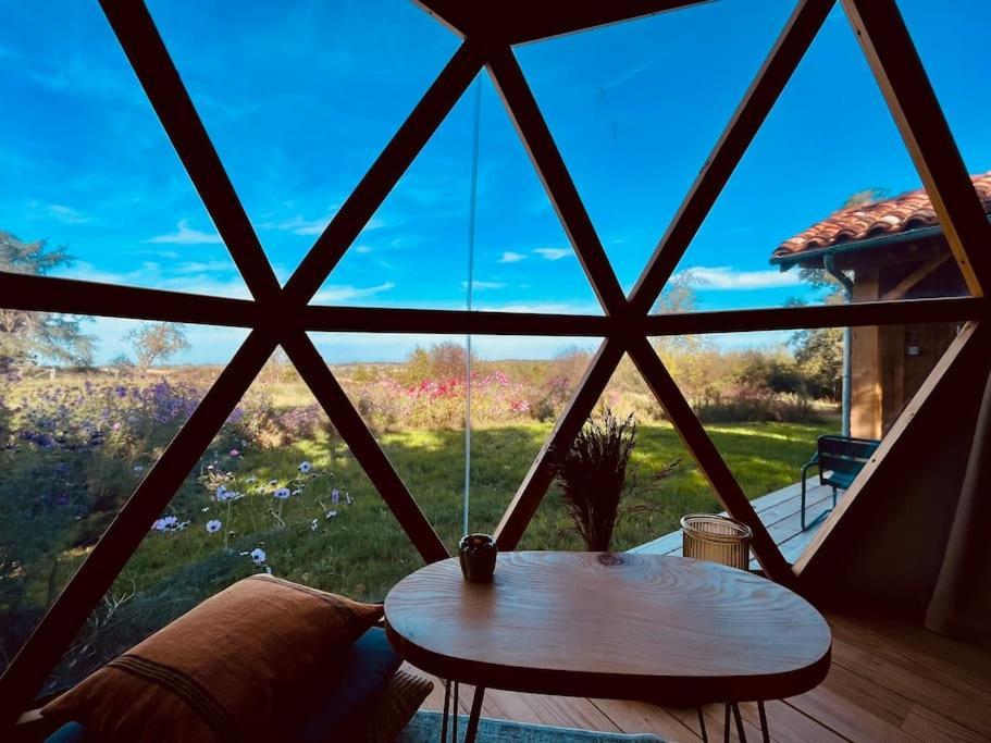 Dome Insolite Cedre Jacuzzi Et Petits Dejeuners Inclus Lagraulet-du-Gers エクステリア 写真